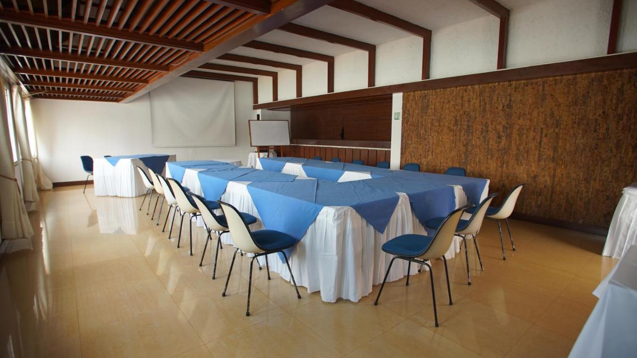 Hotel Bachue Girardot Exterior foto